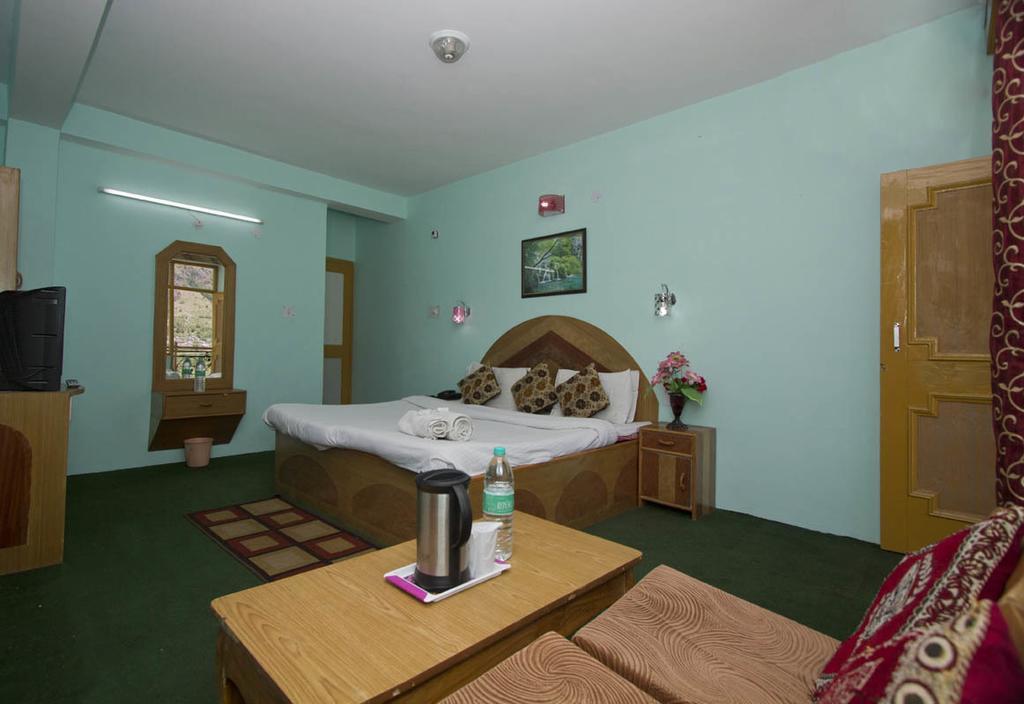 Hotel Ocean Inn Manali  Room photo